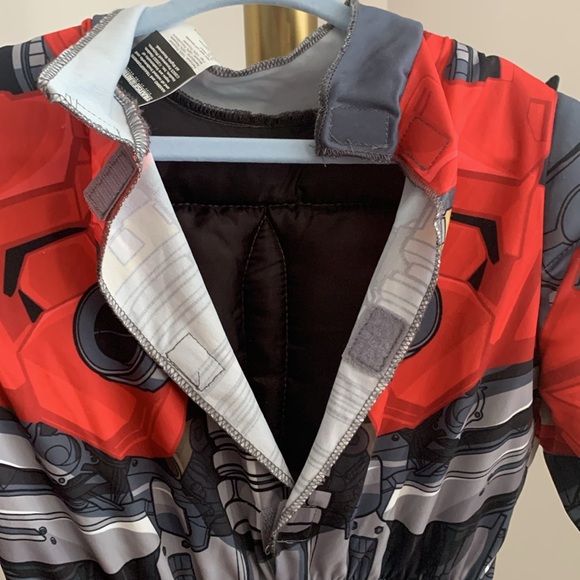 Transformer Optimus Prime kids costume - Picture 10 of 12